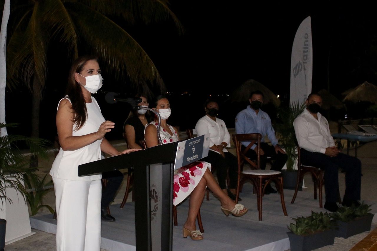 Logra Cancún certificación “Playa Platino” para Las Perlas, Chac Mool, Ballenas y Del Niño