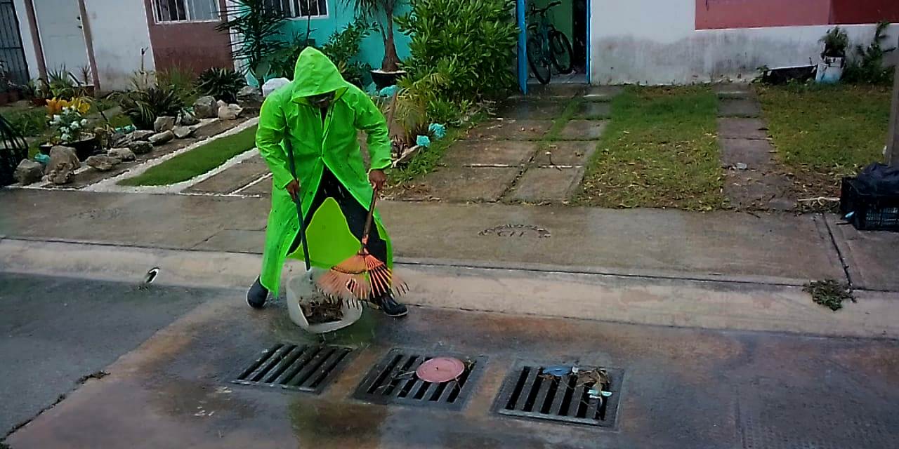 “Puerto Morelos está listo para días de mucha lluvia”: Laura Fernández