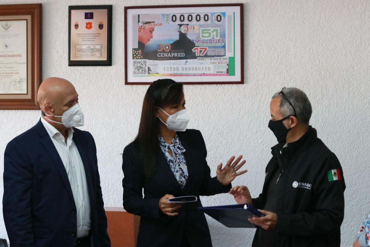 Entrega Laura Fernández al titular del CENAPRED el “Atlas de Riesgos” de Puerto Morelos