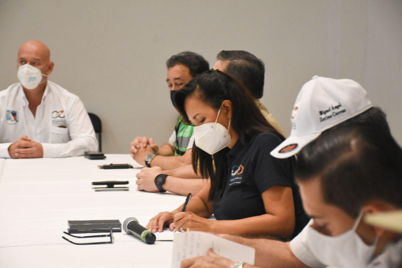 Ordena Laura Fernández evacuar a familias del Casco Antiguo ante la peligrosidad del huracán Delta