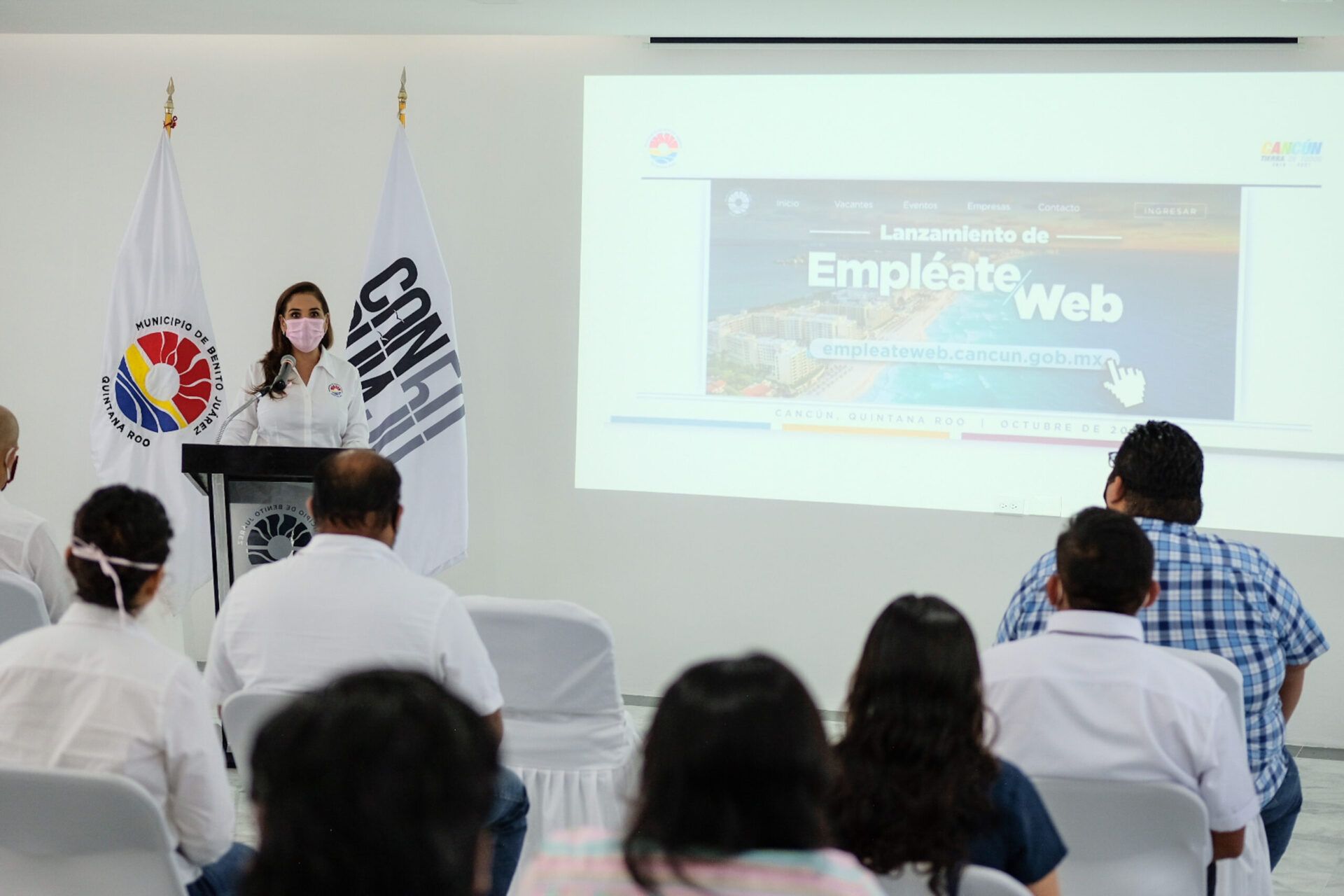 Lanza Gobierno de Cancún “Empléate Web”