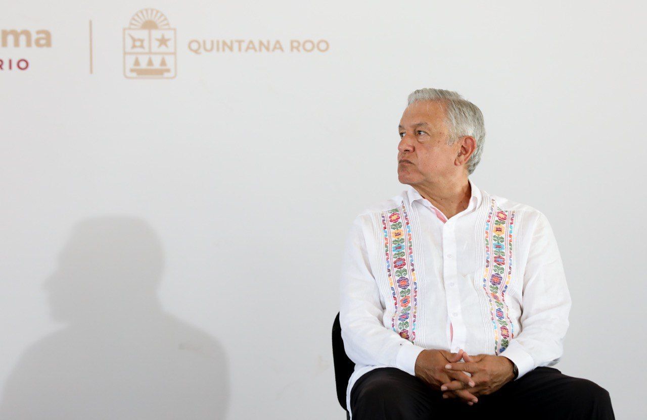 Por primera vez en años, MORENA pierde un distrito federal en una encuesta en QR (documentos)