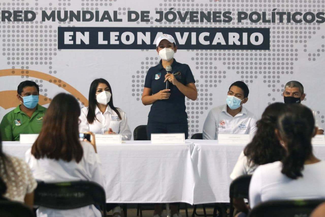 “Son jóvenes de Leona Vicario factor de cambio en la sociedad”: Laura Fernández