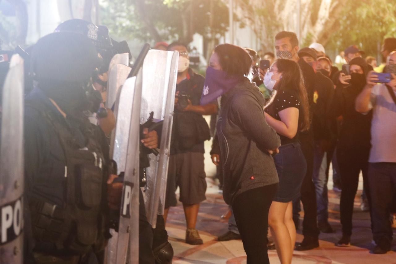 EFECTOS COLATERALES DEL 9N | Janix “vuelve a la oposición”, y MORENA y el Verde piden por el fin del Mando Único en Cancún