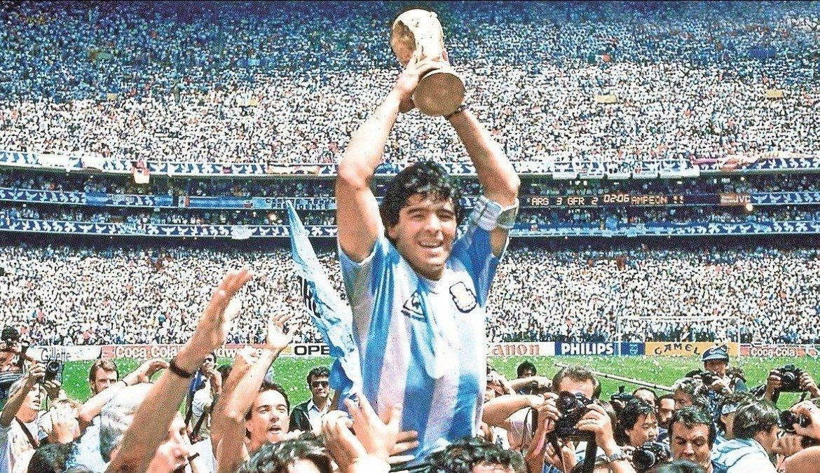 Murió Diego Armando Maradona