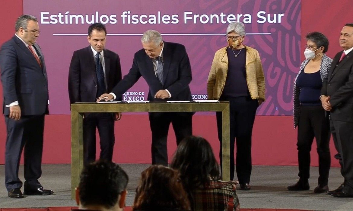 Anuncia AMLO que Chetumal volverá a ser Zona Franca desde el 1 de enero de 2021