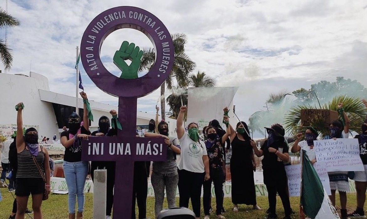 SIN NEGOCIACIÓN | Cortan la luz a feministas instaladas en el Congreso
