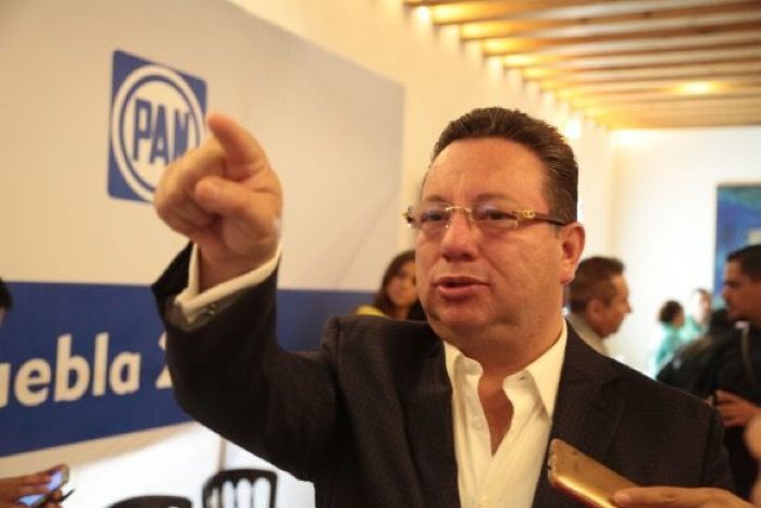 Ex asesor poblano suma causas judiciales por enriquecimiento ilícito
