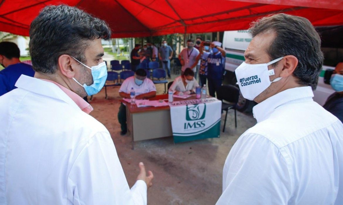 Supervisa Pedro Joaquín el arranque de la jornada de vacunación contra el Covid-19 en Cozumel