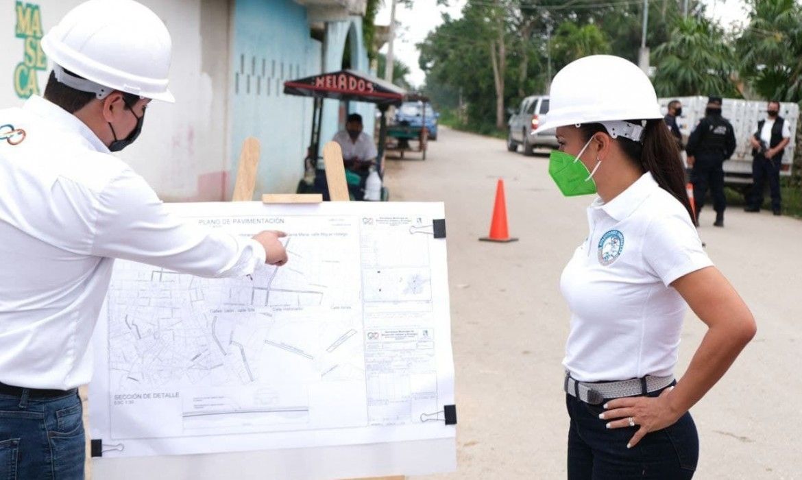 Laura Fernández da banderazo de inicio de pavimentación de calles en Leona Vicario