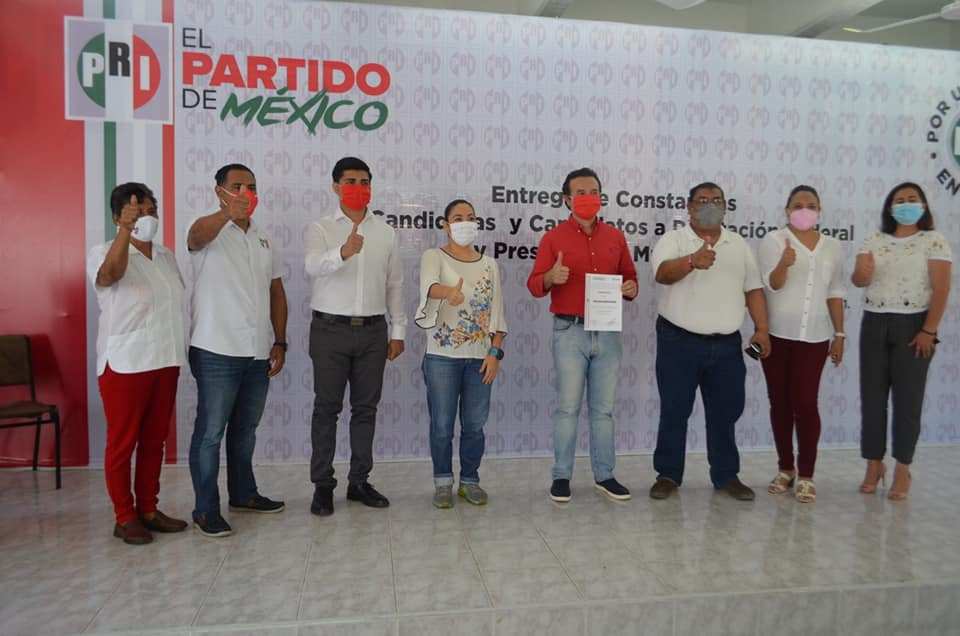 El PRI confirma a Pedro Joaquín, Paoly, y el Chepe como candidatos