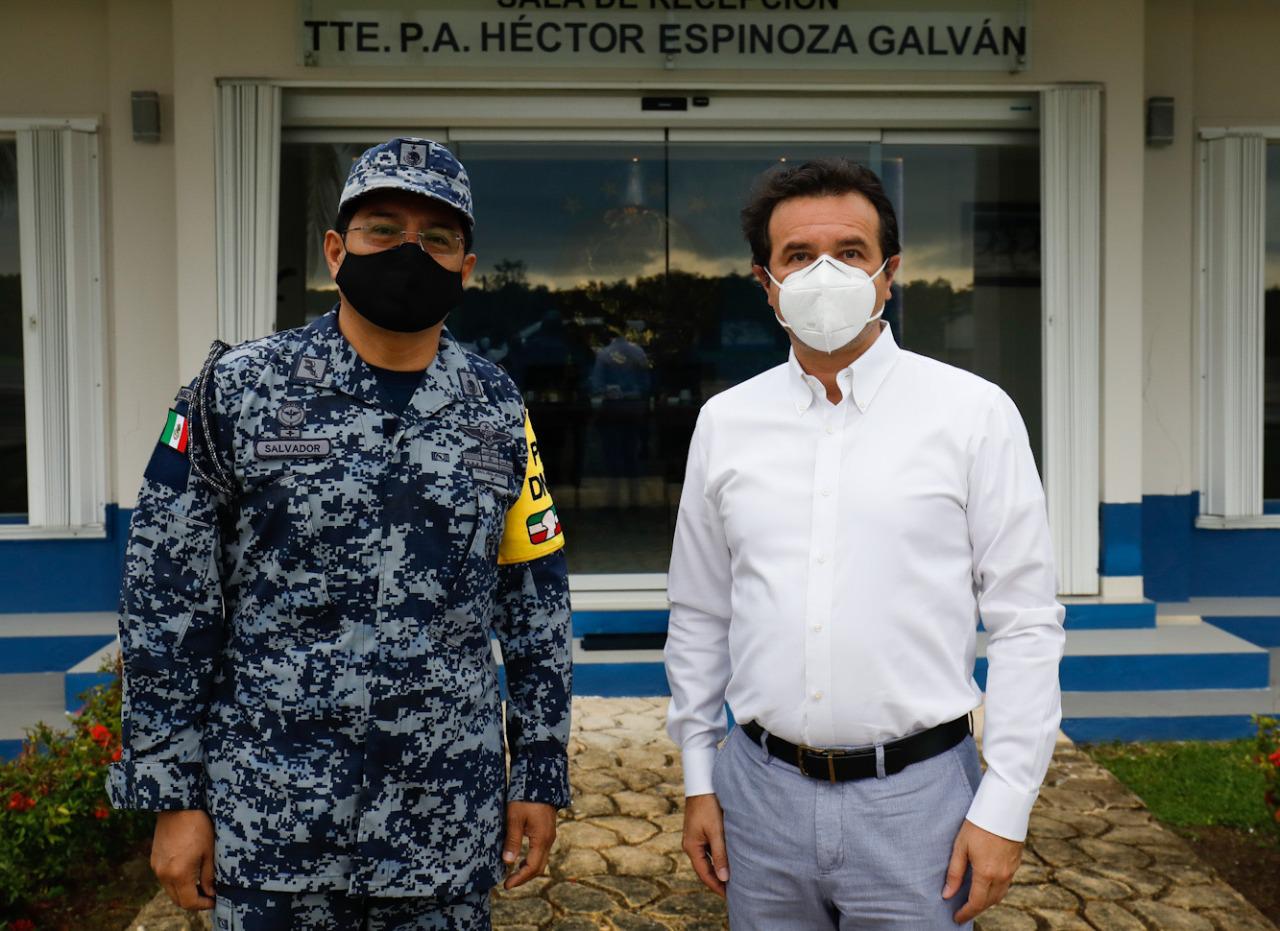 Mantiene Pedro Joaquín estrecha coordinación con la Basé Aérea Militar No. 4 por un Cozumel más seguro