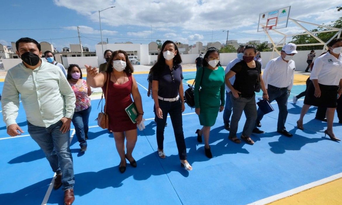 Asiste Laura Fernández a recorrido de supervisión de obra de escuela de nueva creación