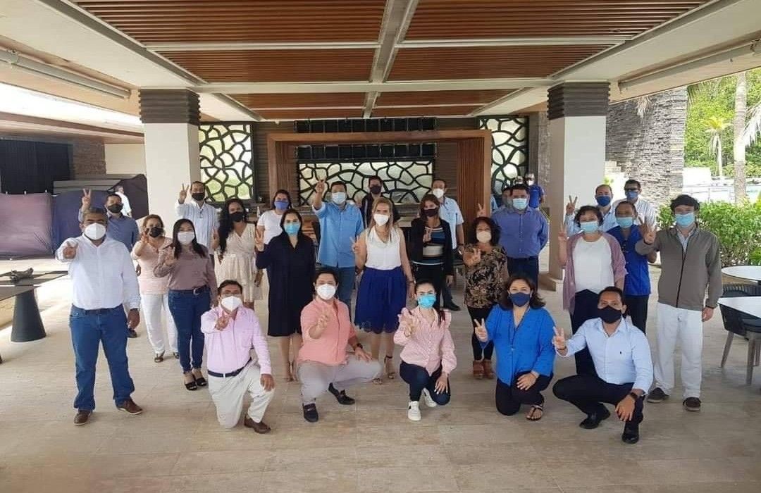 El PAN cierra filas con Lili, y da por superada la salida de Cristina