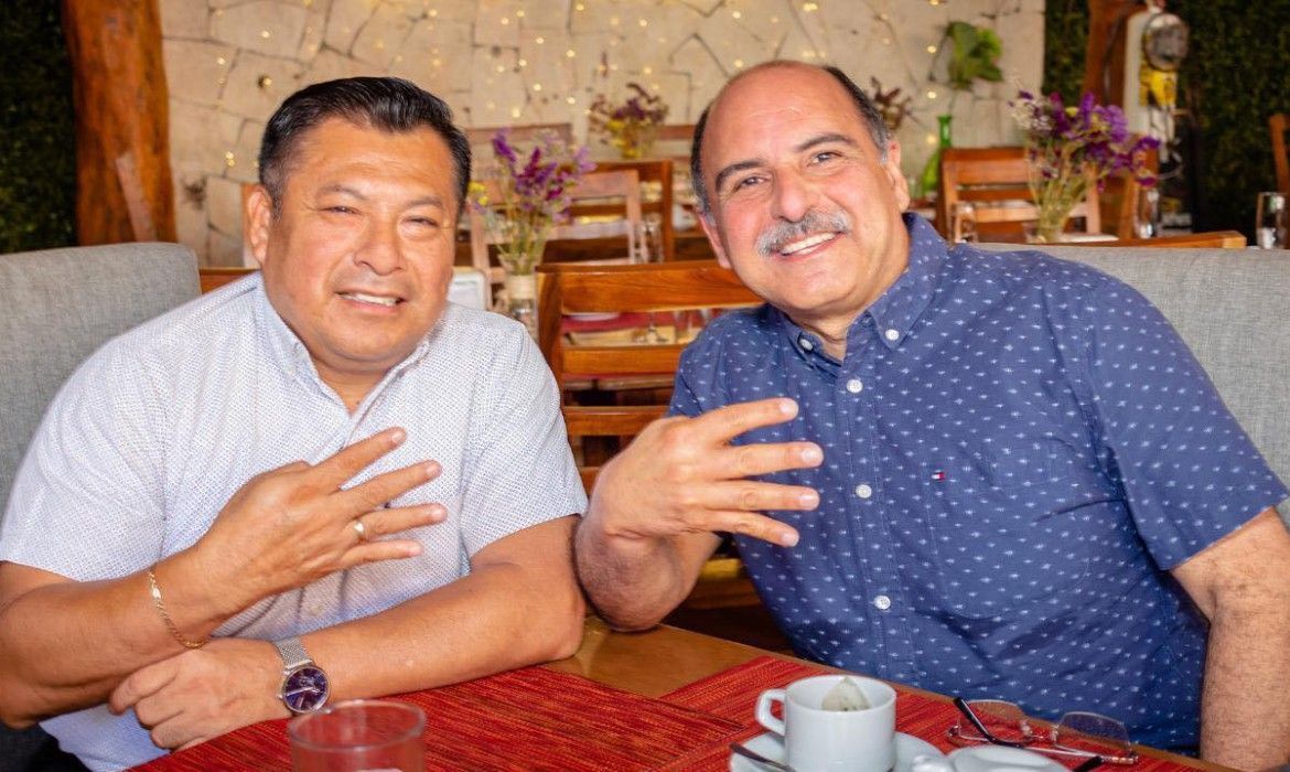 Marciano y Portilla se muestra juntos, y se le complica la reelección a Víctor Mas