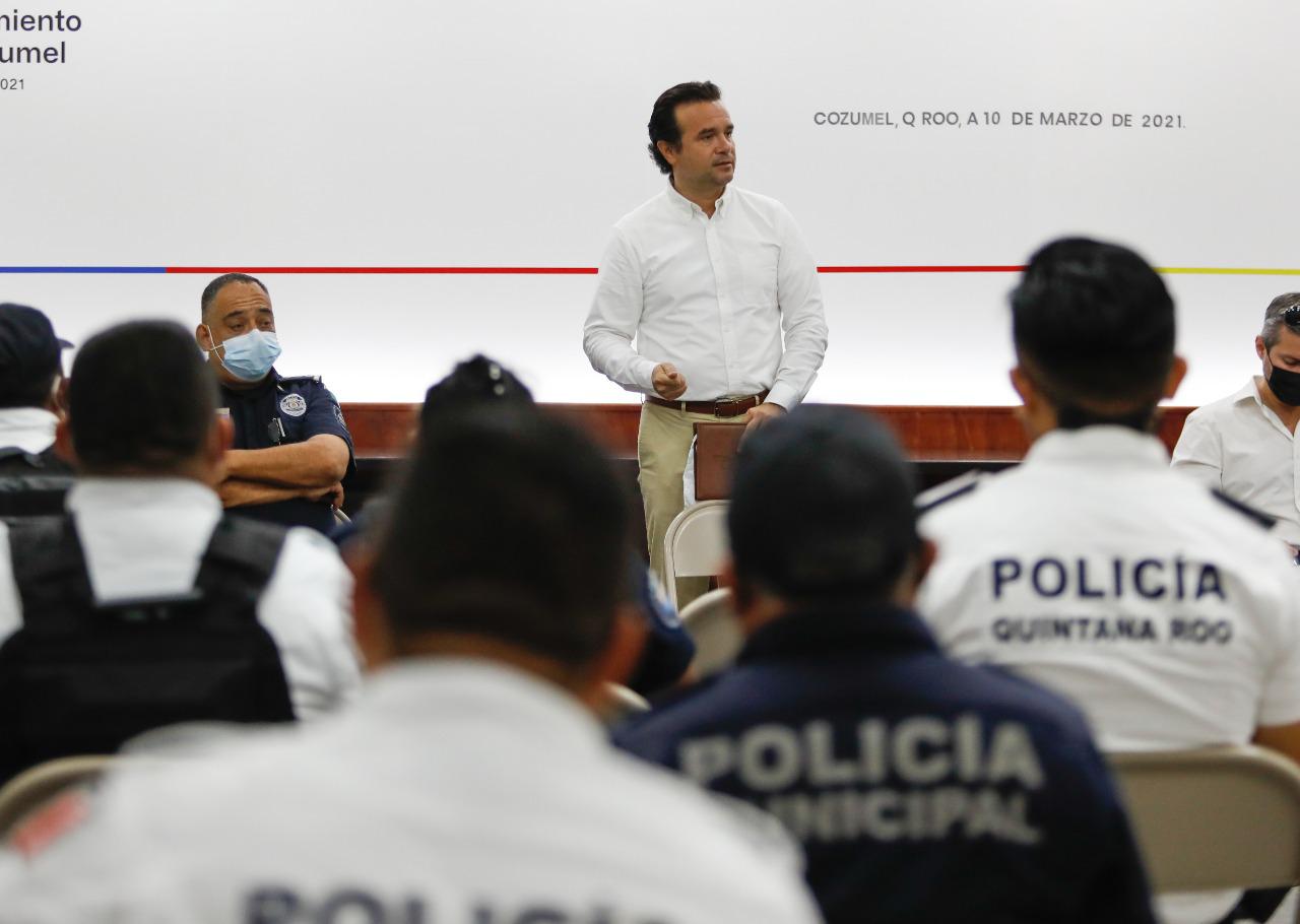 Se compromete Pedro Joaquín a solucionar problemas con prestaciones laborales de policías, eliminadas por administraciones anteriores