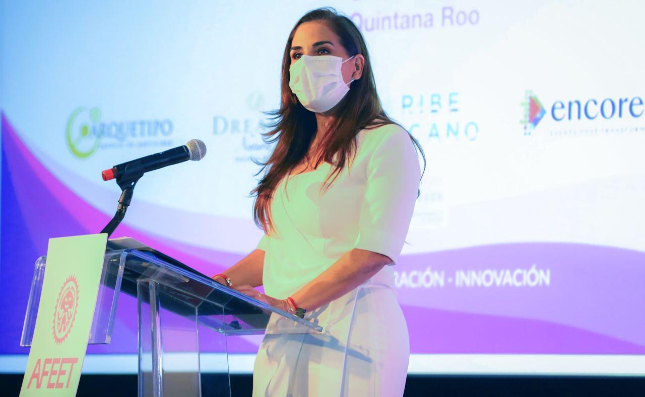 Reconoce Mara compromiso de empresarias turísticas