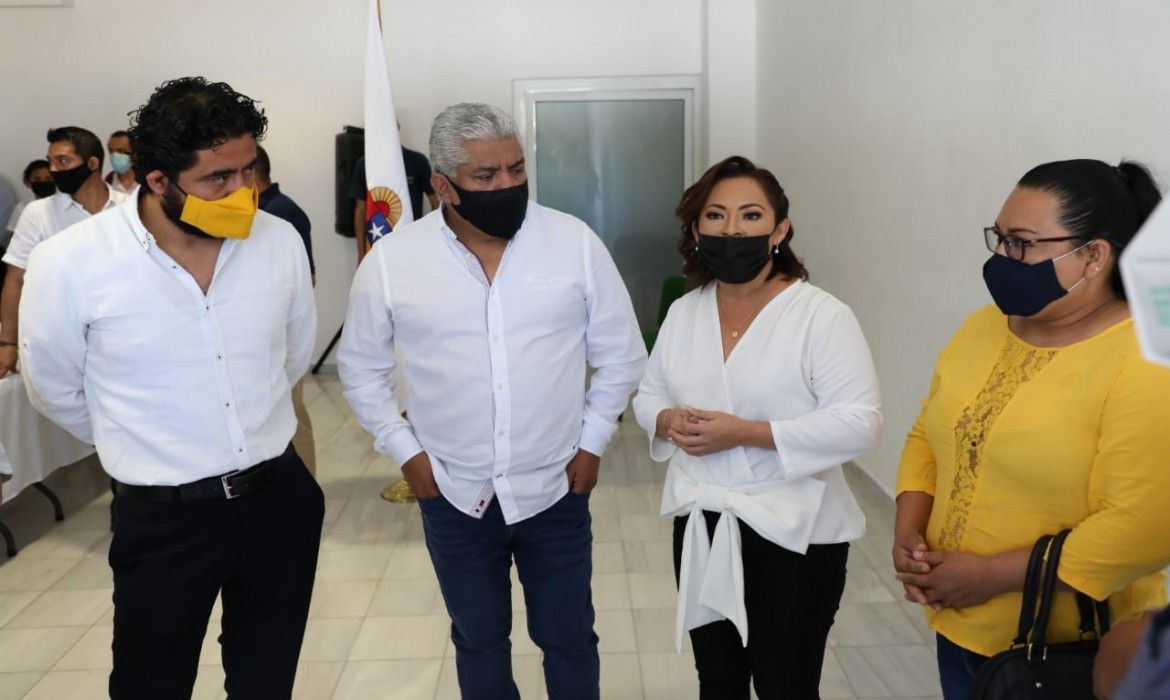 Ana Pamplona se suma a la fracción del PRD en el Congreso estatal