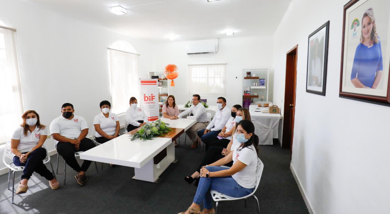 Con más de 284 mil servicios en beneficio de 52 mil personas, consolida DIF Municipal acciones por las familias de Cozumel