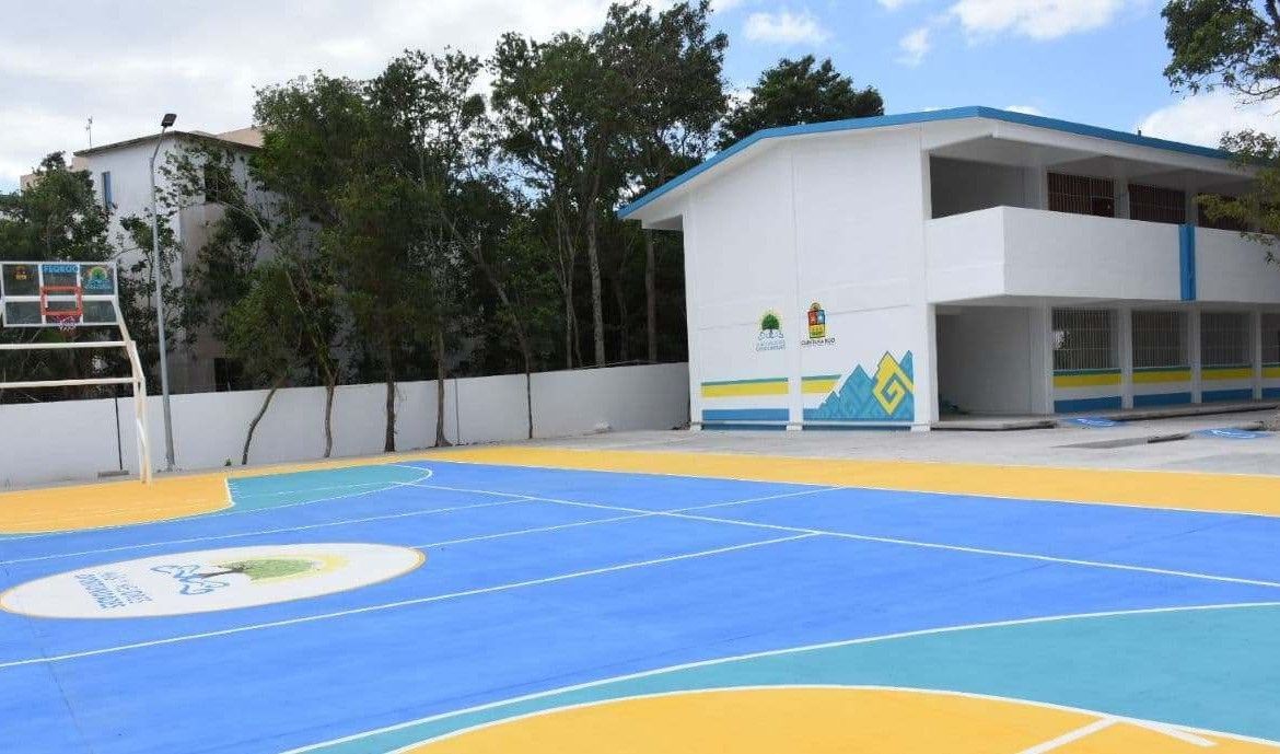 Reafirma Gobierno de Puerto Morelos compromiso para fortalecer escuelas seguras