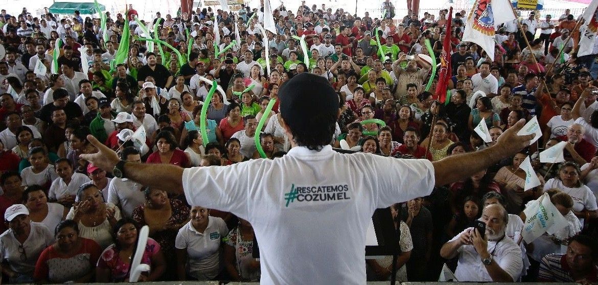 Pedro Joaquín pide licencia, y va en busca de su reelección en Cozumel
