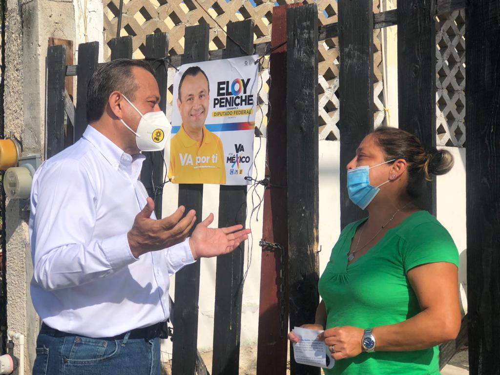 Eloy Peniche dice que Gobierno de AMLO disminuyó a la mitad gasto en salud