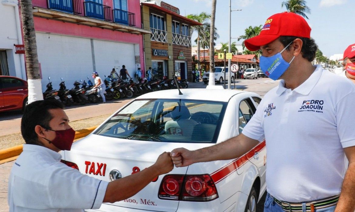 Taxistas de Cozumel respaldan el trabajo de Pedro Joaquín para la reactivación económica y ofrecen apoyo total