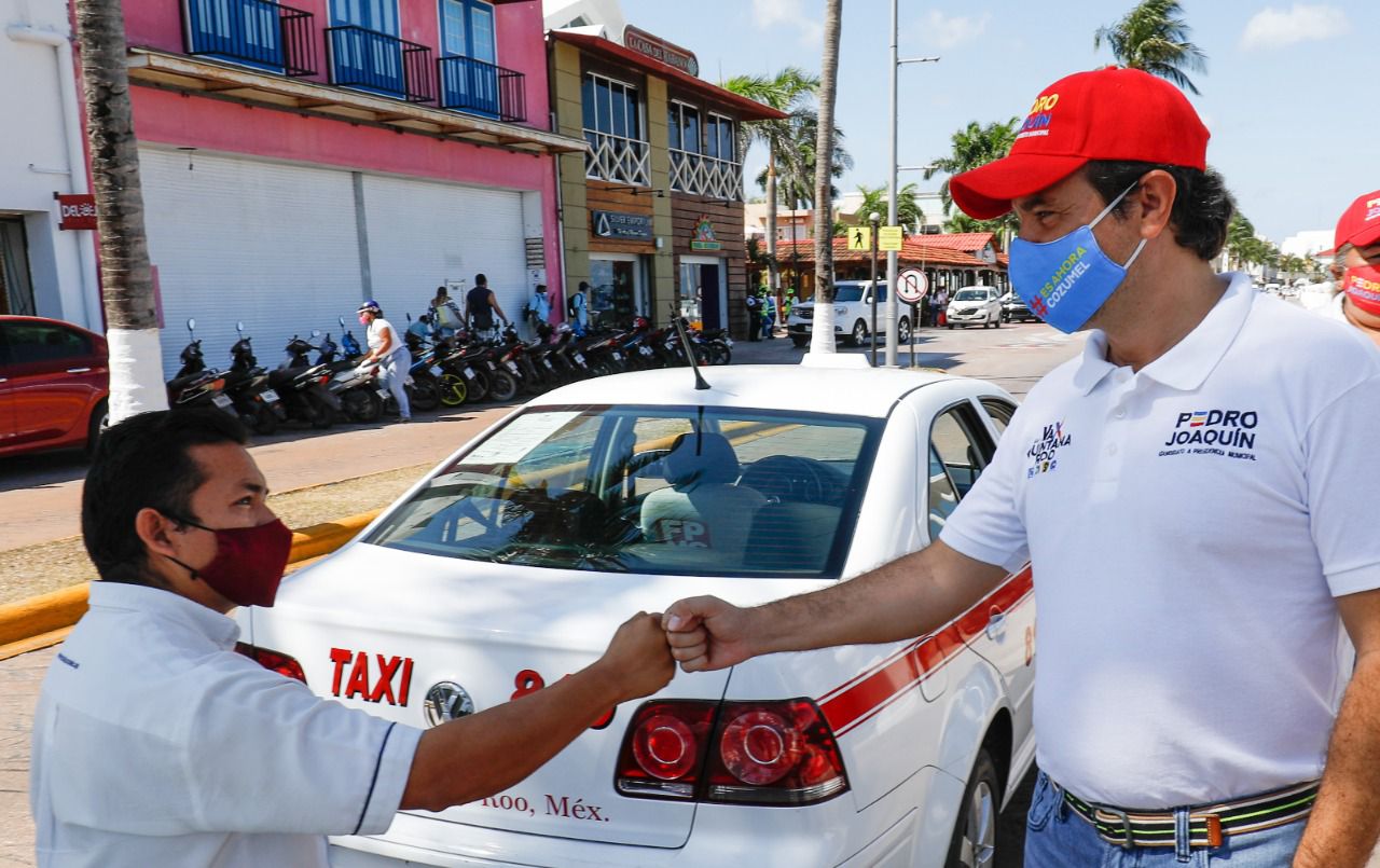 Taxistas de Cozumel respaldan el trabajo de Pedro Joaquín para la reactivación económica y ofrecen apoyo total