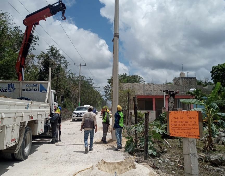 Inicia Electrificación de Colonia Las Fincas en Cozumel