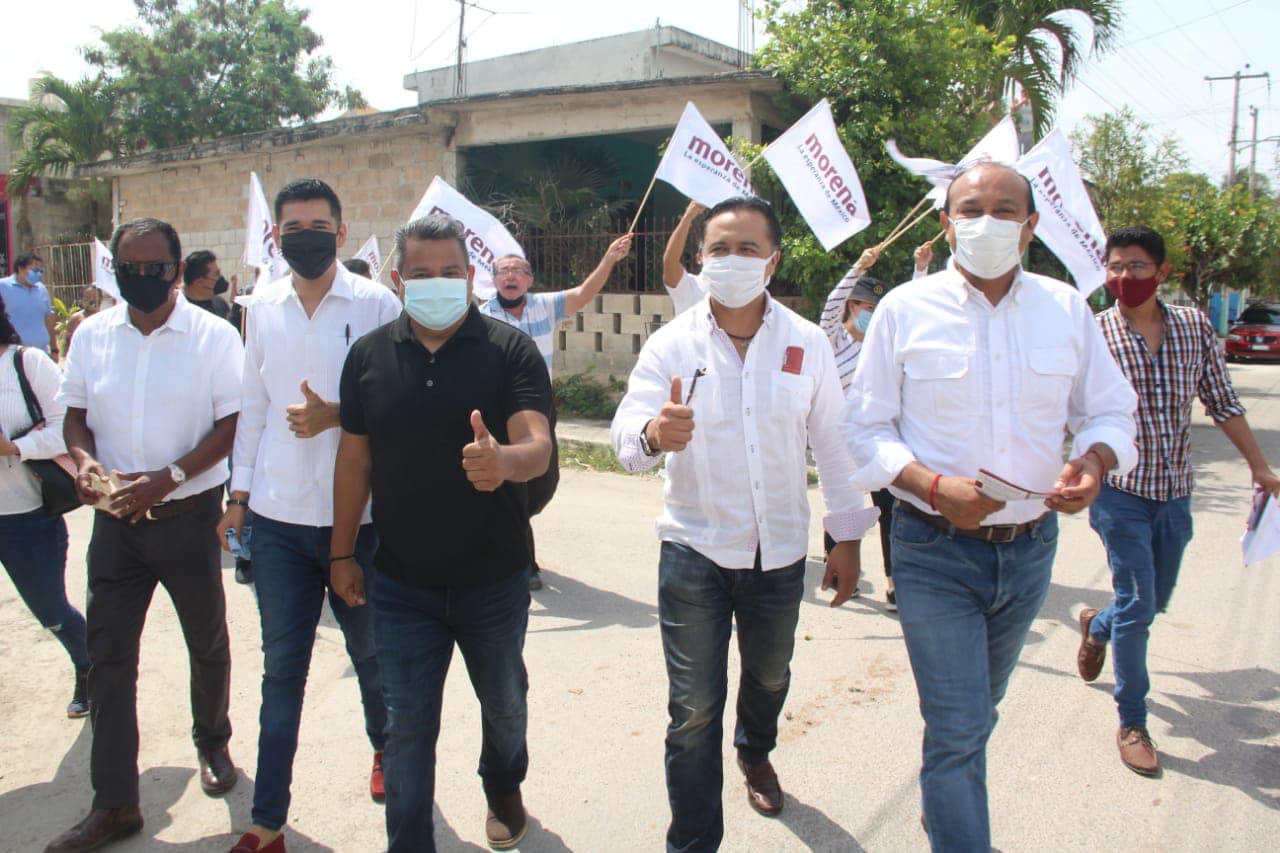 Parra se rebela, y asegura que continúa siendo secretario general de MORENA