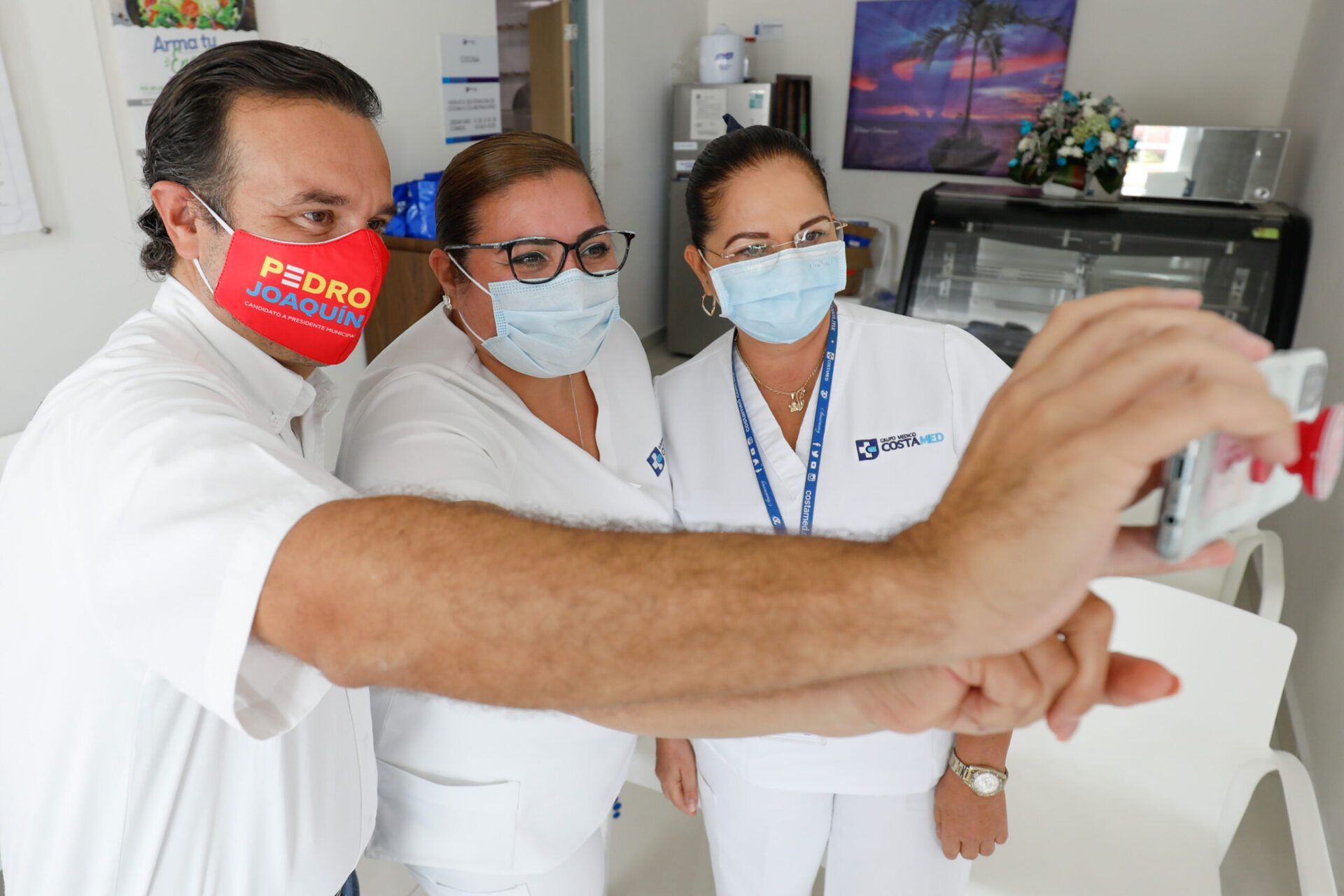 Gracias a las medidas implementadas ante la pandemia por Pedro Joaquín, se salvaron vidas y hoy Cozumel tiene las puertas abiertas al turismo: personal de enfermería