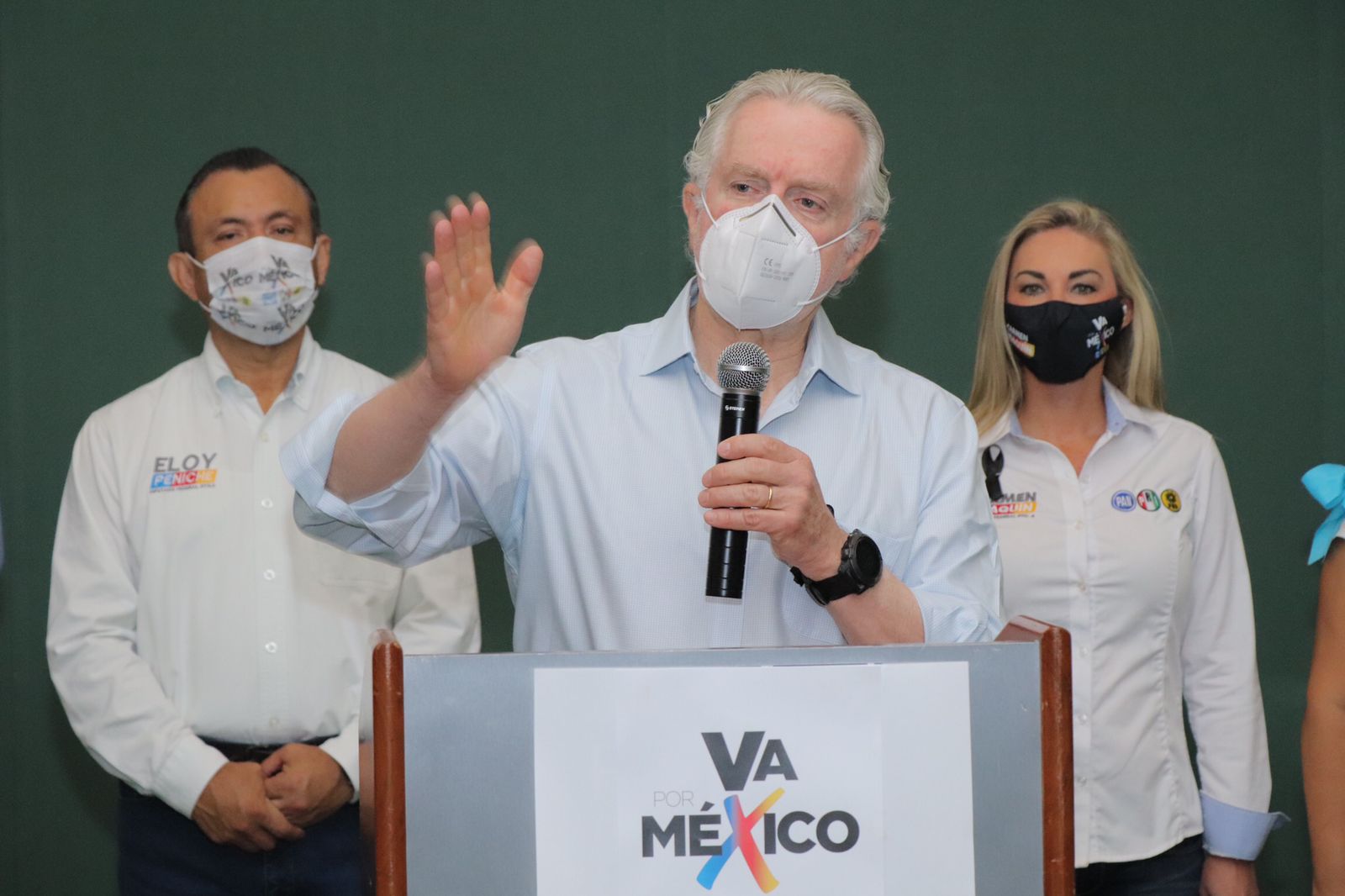 De gira en QRoo, llama Santiago Creel a los quintanarroenses a rescatar México con el voto