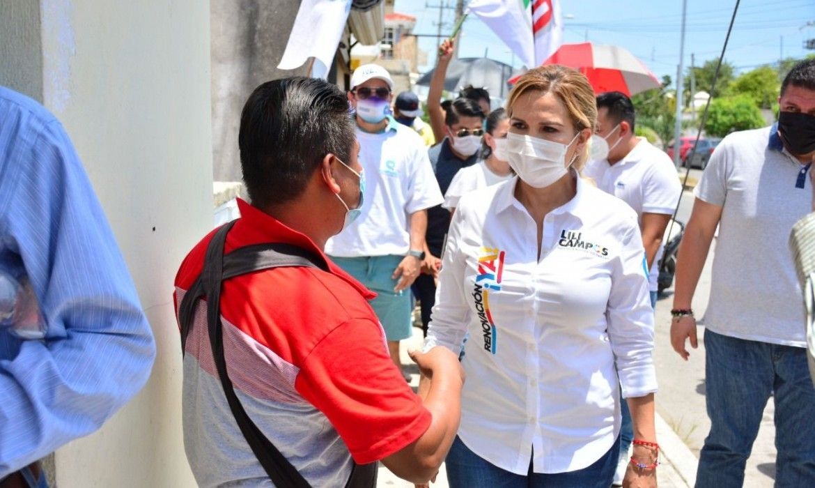 Lili Campos, 39 caminatas para escuchar de viva voz a la gente
