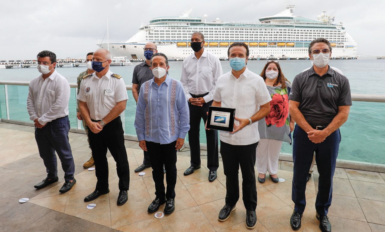 Reactivamos la industria de cruceros en Cozumel y con ello la recuperación turística está en marcha: Pedro Joaquín