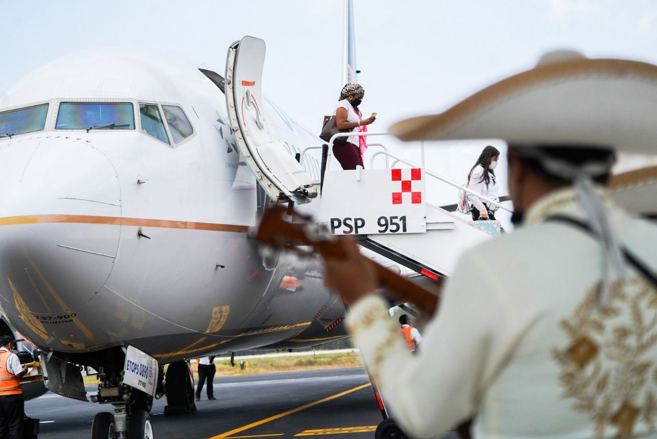 “Continúa la reactivación económica y turística de Cozumel con nuevas conexiones nacionales”: Pedro Joaquín