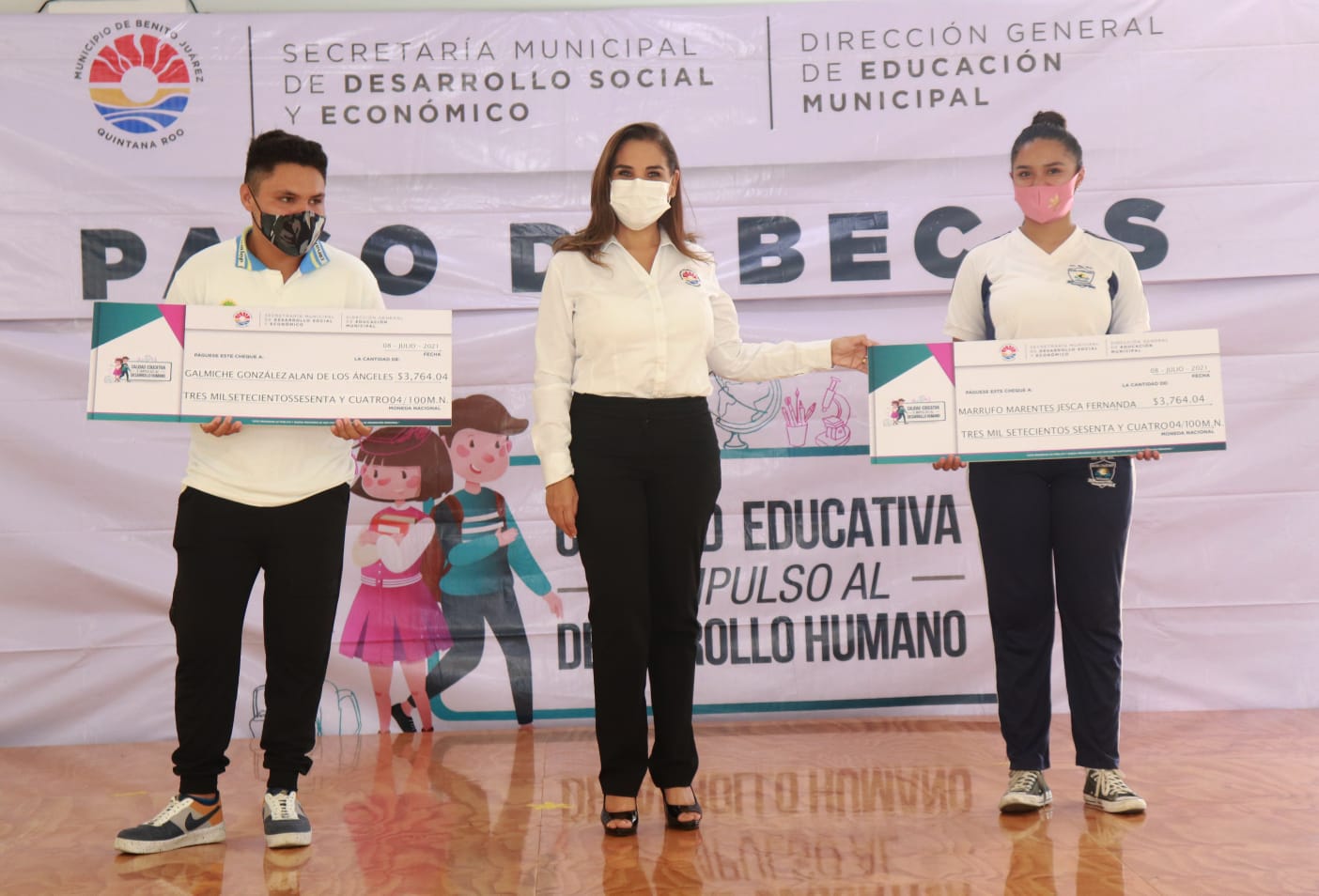 Cumple Gobierno de Mara Lezama segundo pago de becas municipales