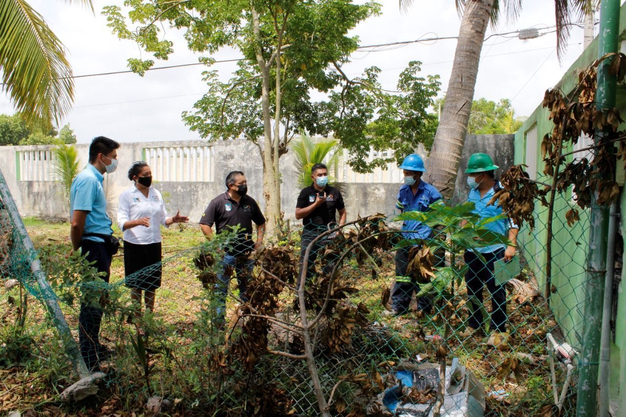 Continúan trabajos de recuperación de escuelas en Puerto Morelos