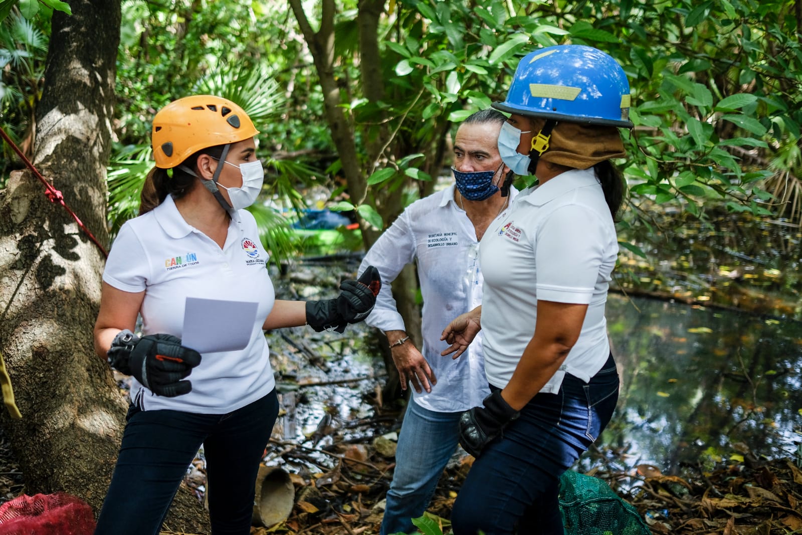 Encabeza Mara jornada de limpieza de cenotes