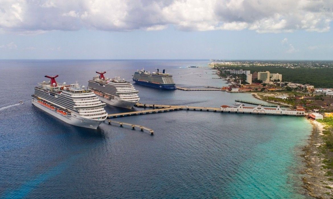 Luego de 16 meses, Cozumel recibe por vez  primera tres cruceros en un mismo día