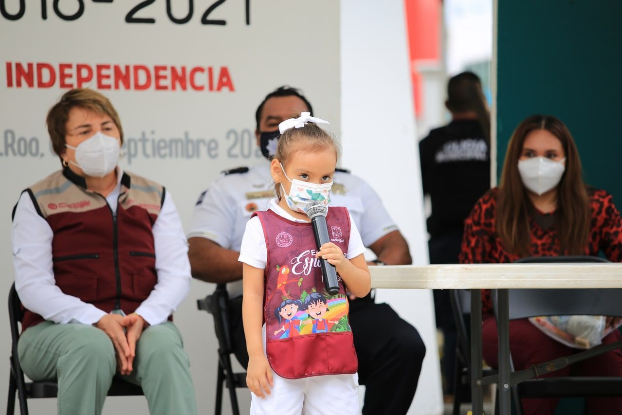 “Mantendremos nuestro apoyo a la educación de nuestros niños y  jóvenes”: Laura Beristain