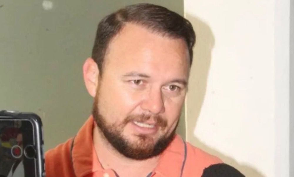 ROMPEOLAS | Se perfila Heyden Cebada como secretario de la Comuna