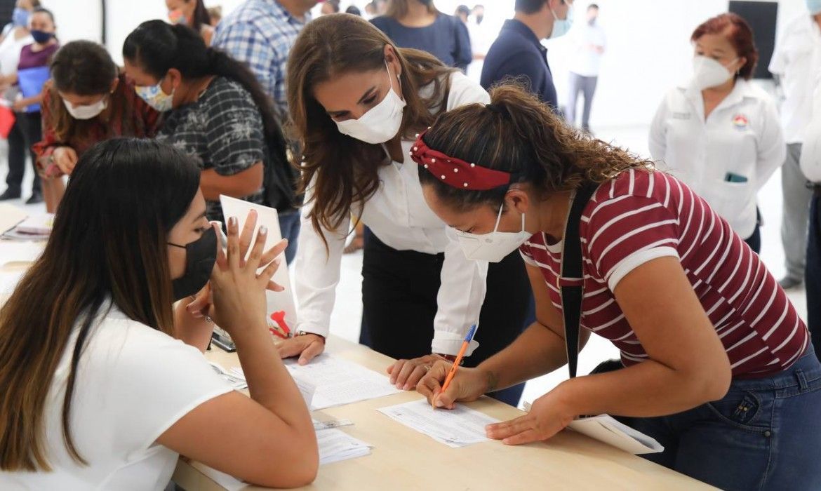 Impulsa Gobierno de Benito Juárez bienestar social de estudiantes del municipio