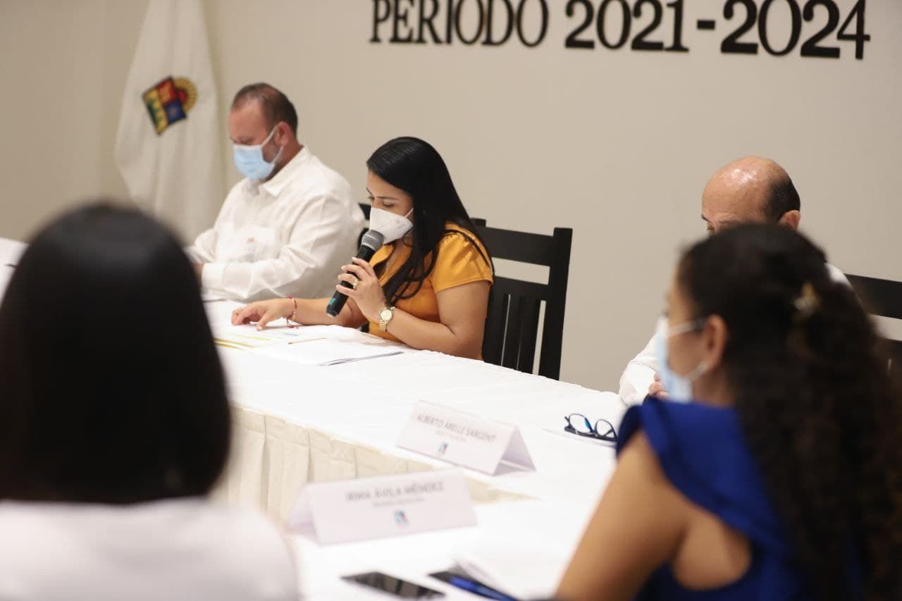 Para desactivar juicio político, Blanca Merari cambia al contralor | Declara emergencia ambiental