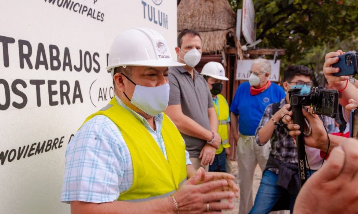 Inicia Marciano Dzul rehabilitación de zona costera de Tulum