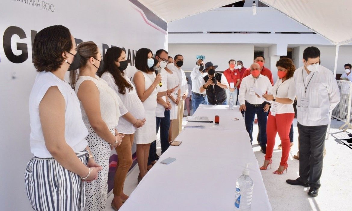 Sin Alito, Leslie Hendricks se registra como candidata del PRI a la gubernatura | “Aquí estamos nosotros, sin cola que nos pisen”, dijo