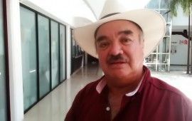“Nadie puede decidir sólo, si no sucederán cosas como lo que sucedió en Coahuila”, dice morenista Juan Ríos