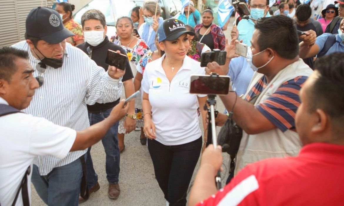 Laura pasa por Playa, y critica a Cristina Torres por los parquímetros | “Es importante votar por un gobierno responsable y que no entregue el inventario de la ciudad”, dijo