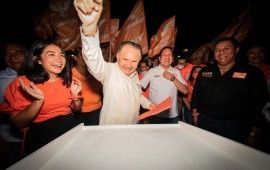 Pech inicia campaña en Chetumal | “Vamos por un gobierno decente que frene a los políticos rapaces que se quieren apoderar de Quintana Roo”