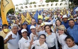 Laura junta una multitud en el corazón del marismo y dice: “Mara Lezama nos falló”