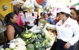 En Carillo Puerto, Mara confirma que promoverá un rastro TIF y un centro de distribución de productos en la zona